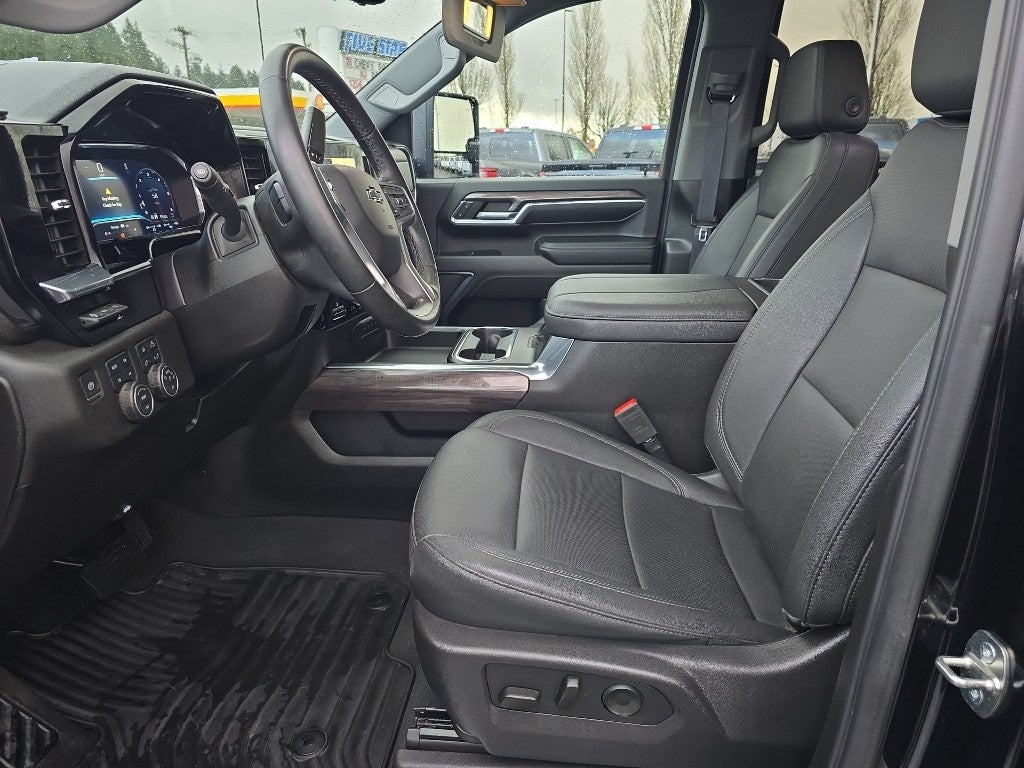 2024 Chevrolet Silverado 3500 LTZ