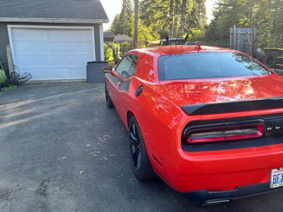 2017 Dodge Challenger SXT Plus