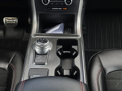 2022 Ford Edge ST-Line