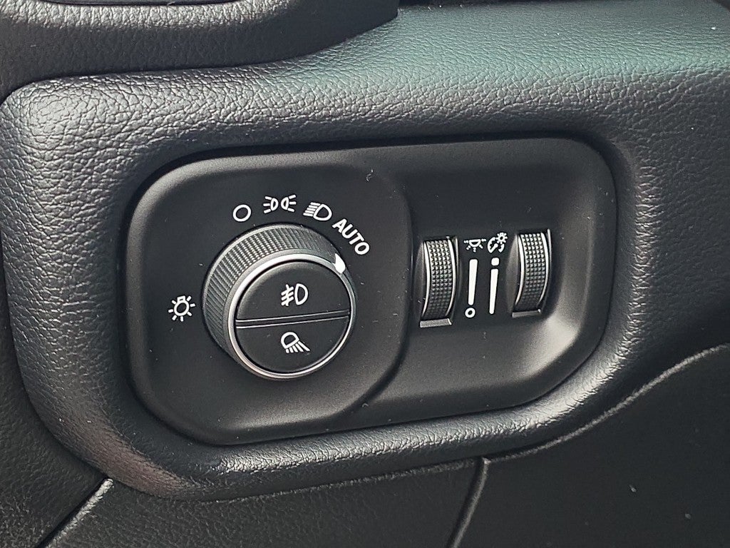 2020 RAM 2500 Laramie Mega Cab