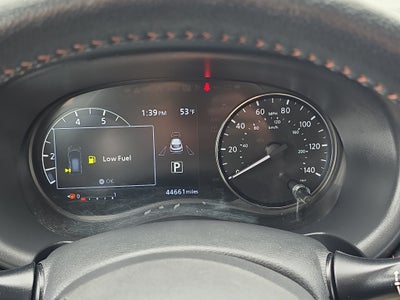 2021 Nissan Kicks SR