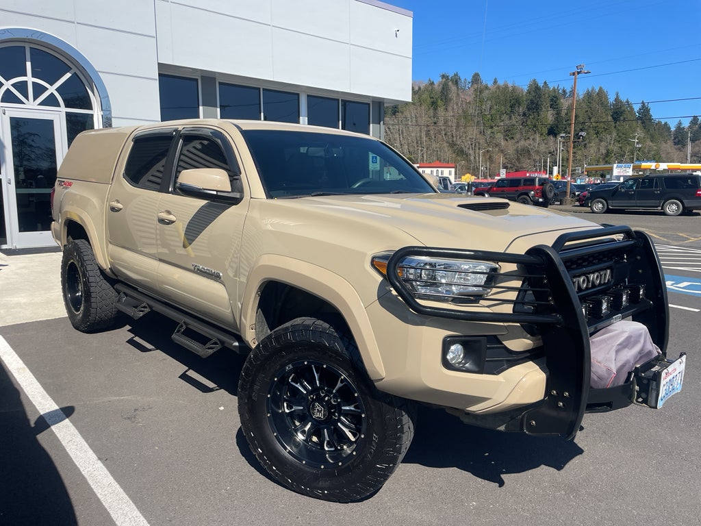 2016 Toyota Tacoma Base