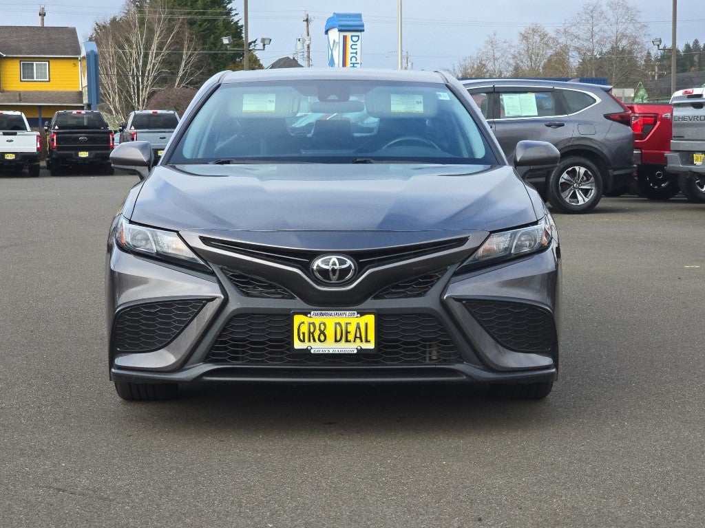 2021 Toyota Camry SE