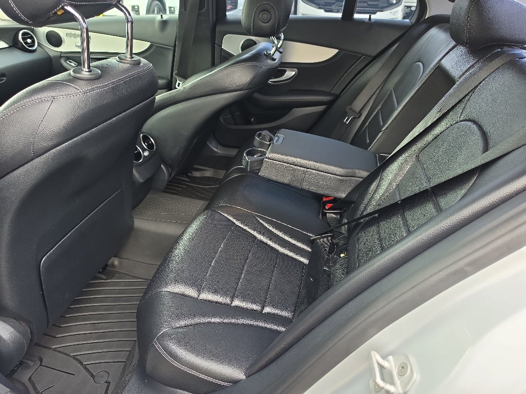 2015 Mercedes-Benz C-Class C 300