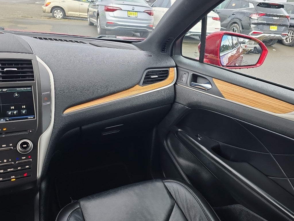 2015 Lincoln MKC Base