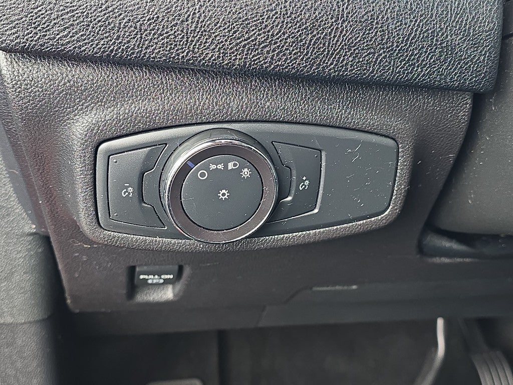 2015 Lincoln MKC Base