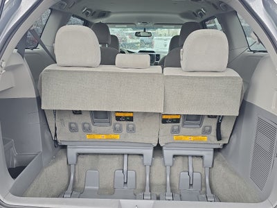2013 Toyota Sienna LE