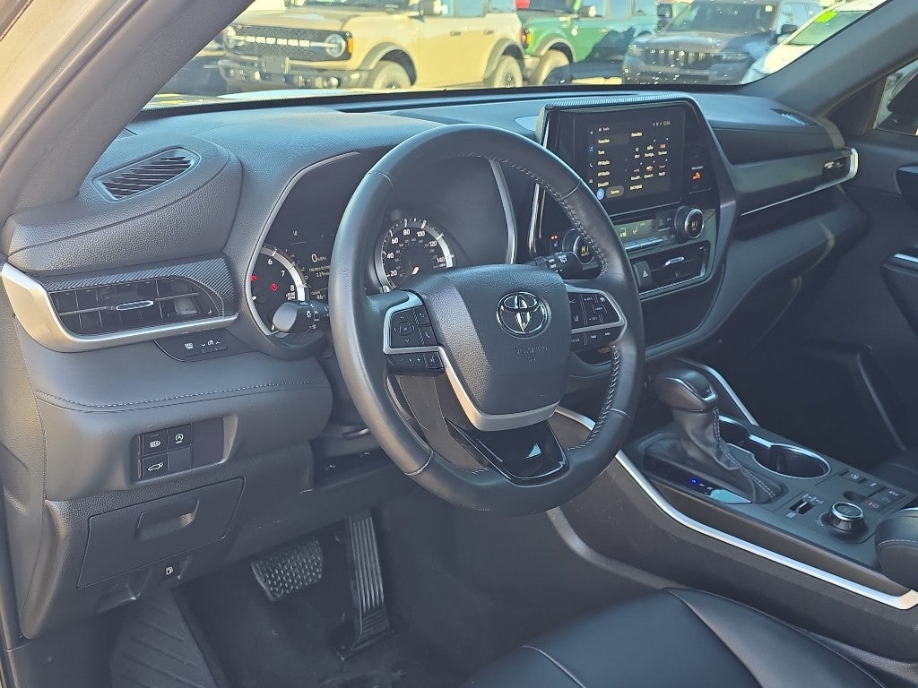 2024 Toyota Highlander XSE