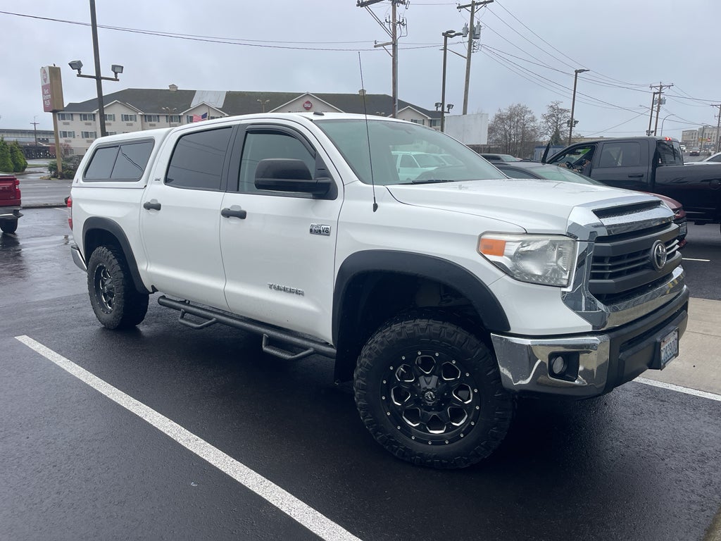2015 Toyota Tundra SR5