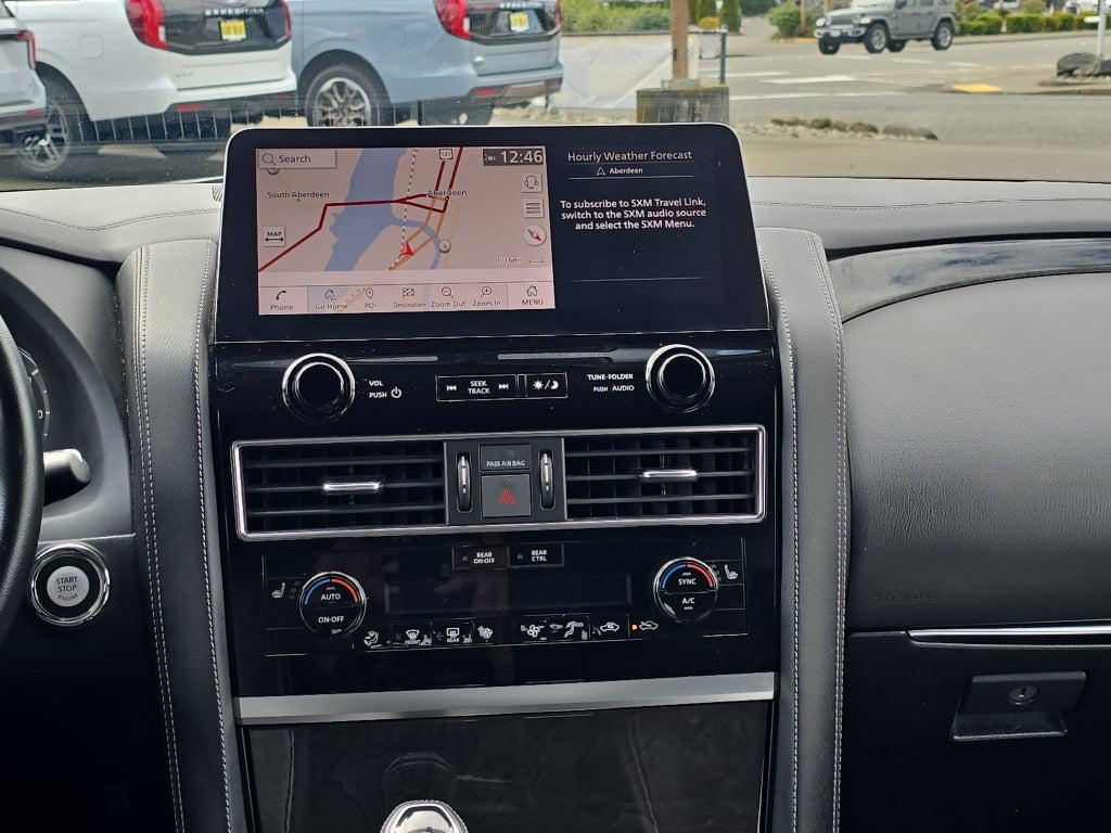 2024 INFINITI QX80 LUXE