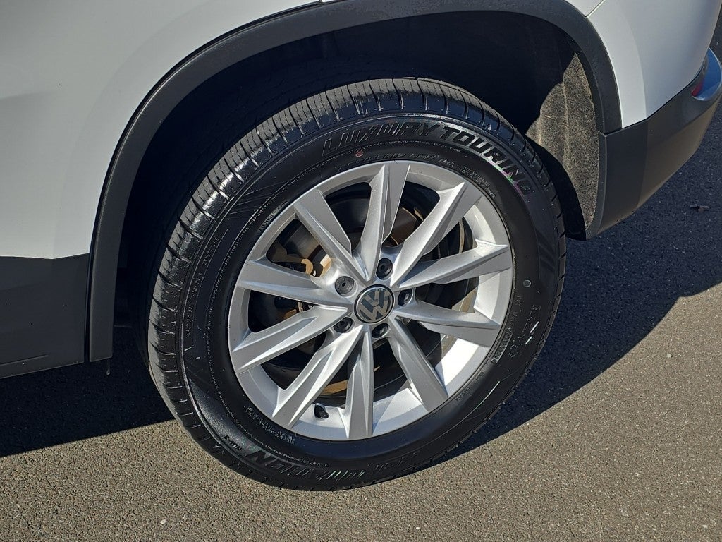 2017 Volkswagen Tiguan S