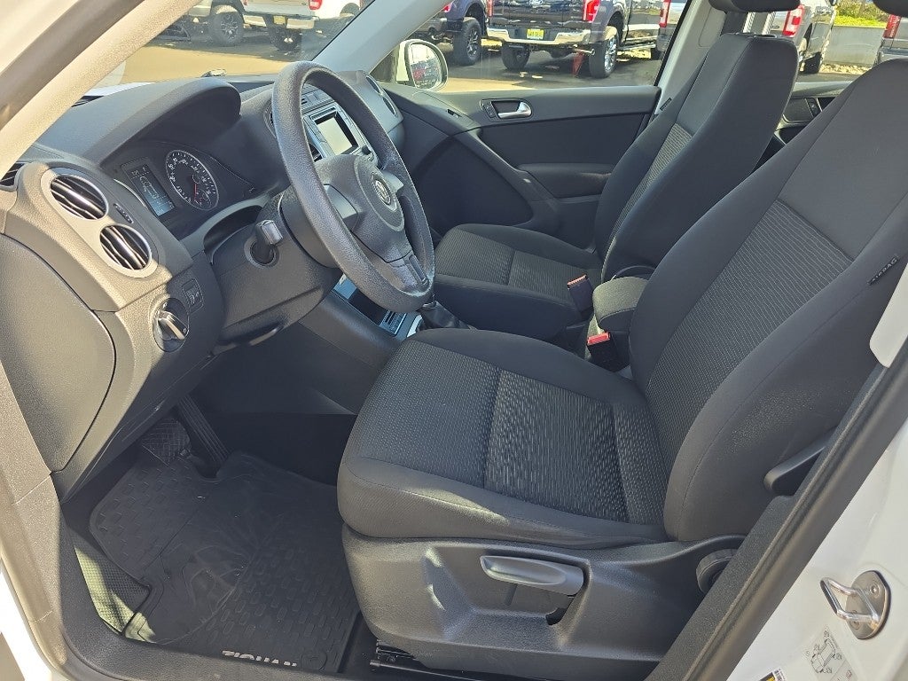 2017 Volkswagen Tiguan S