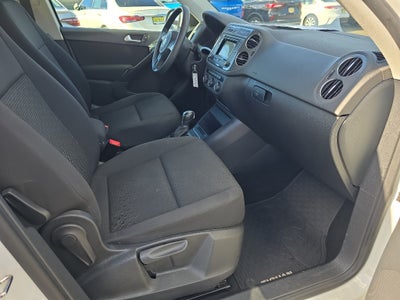 2017 Volkswagen Tiguan S